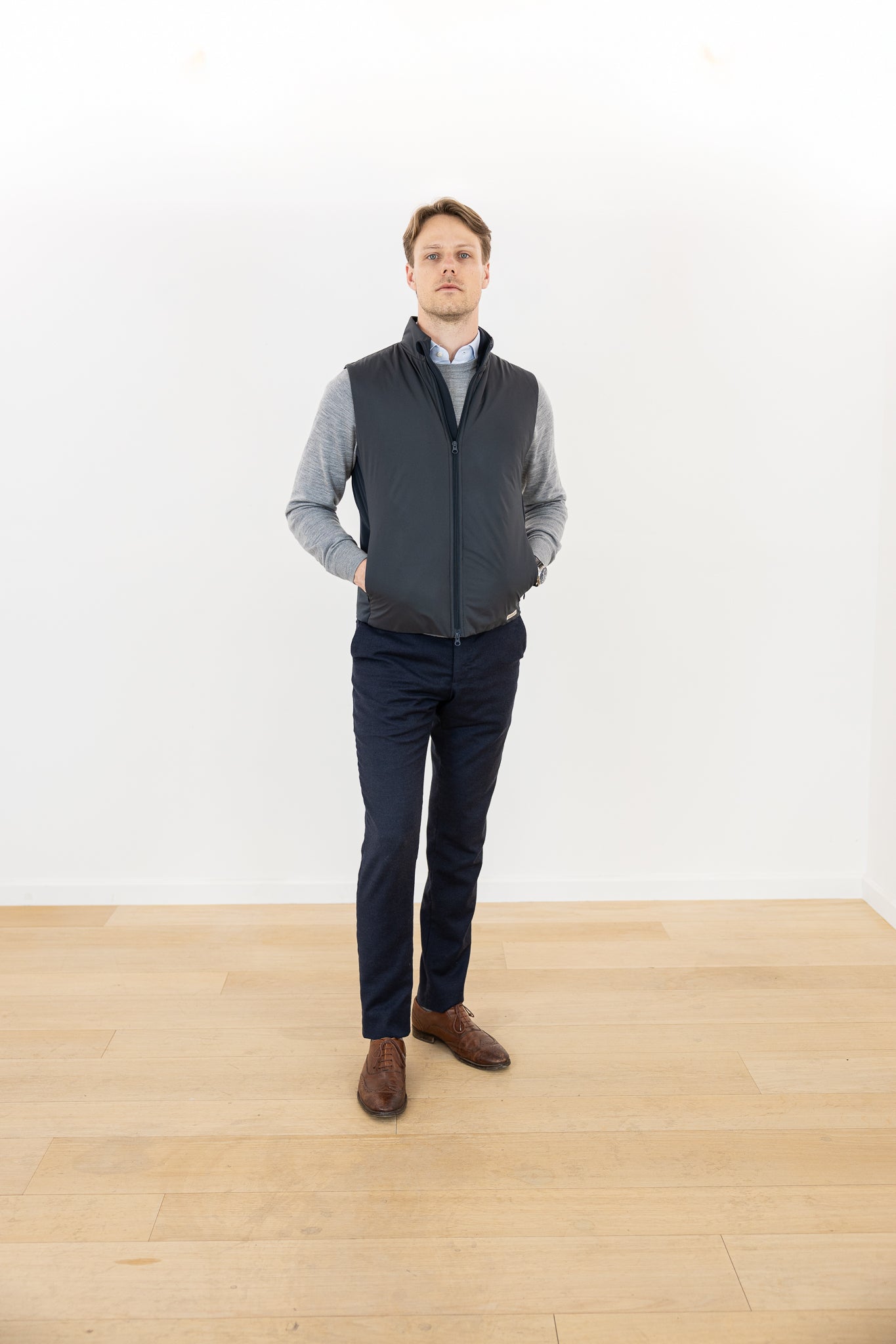 DOWN BODYWARMER GRIS