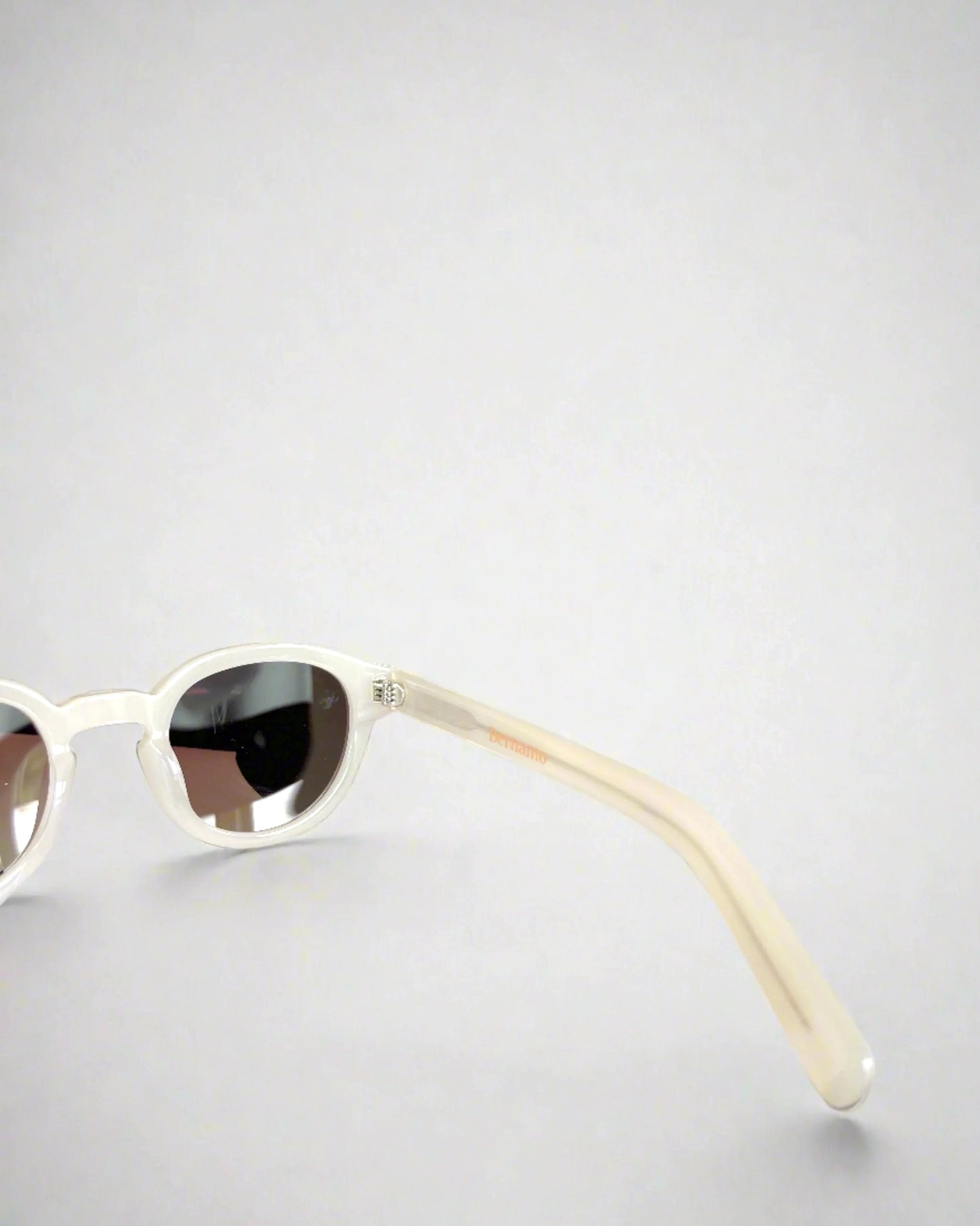 Le Zoute - Lunettes de soleil - Blanc cassé