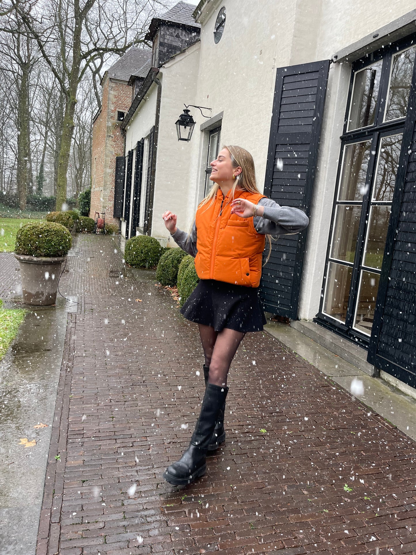 DOWN BODYWARMER ORANGE (ZIPPER)