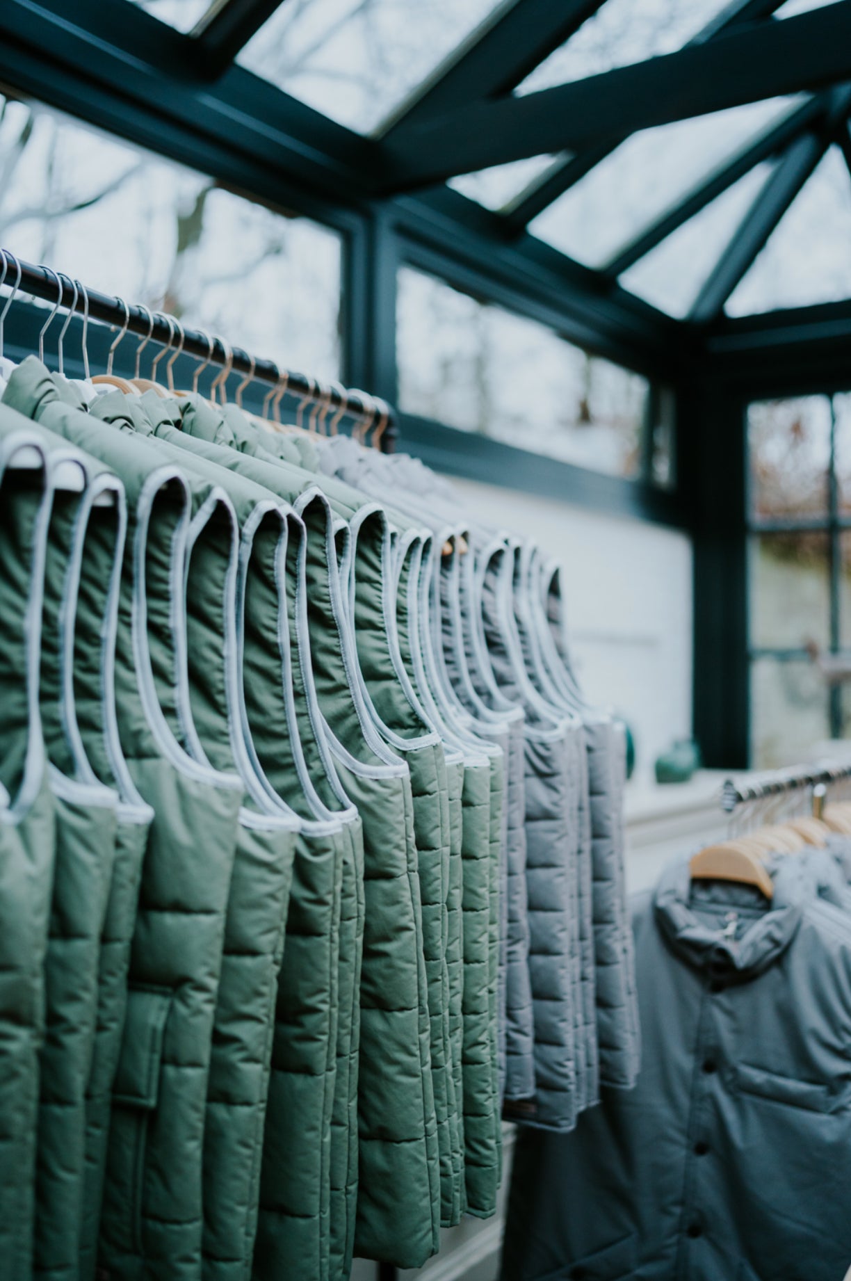 DOWN BODYWARMER GREEN (STITCHED)