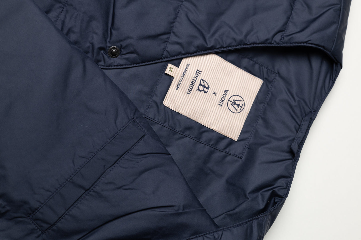 DOWN V NECK GILLET NAVY (LIGHTWEIGHT)