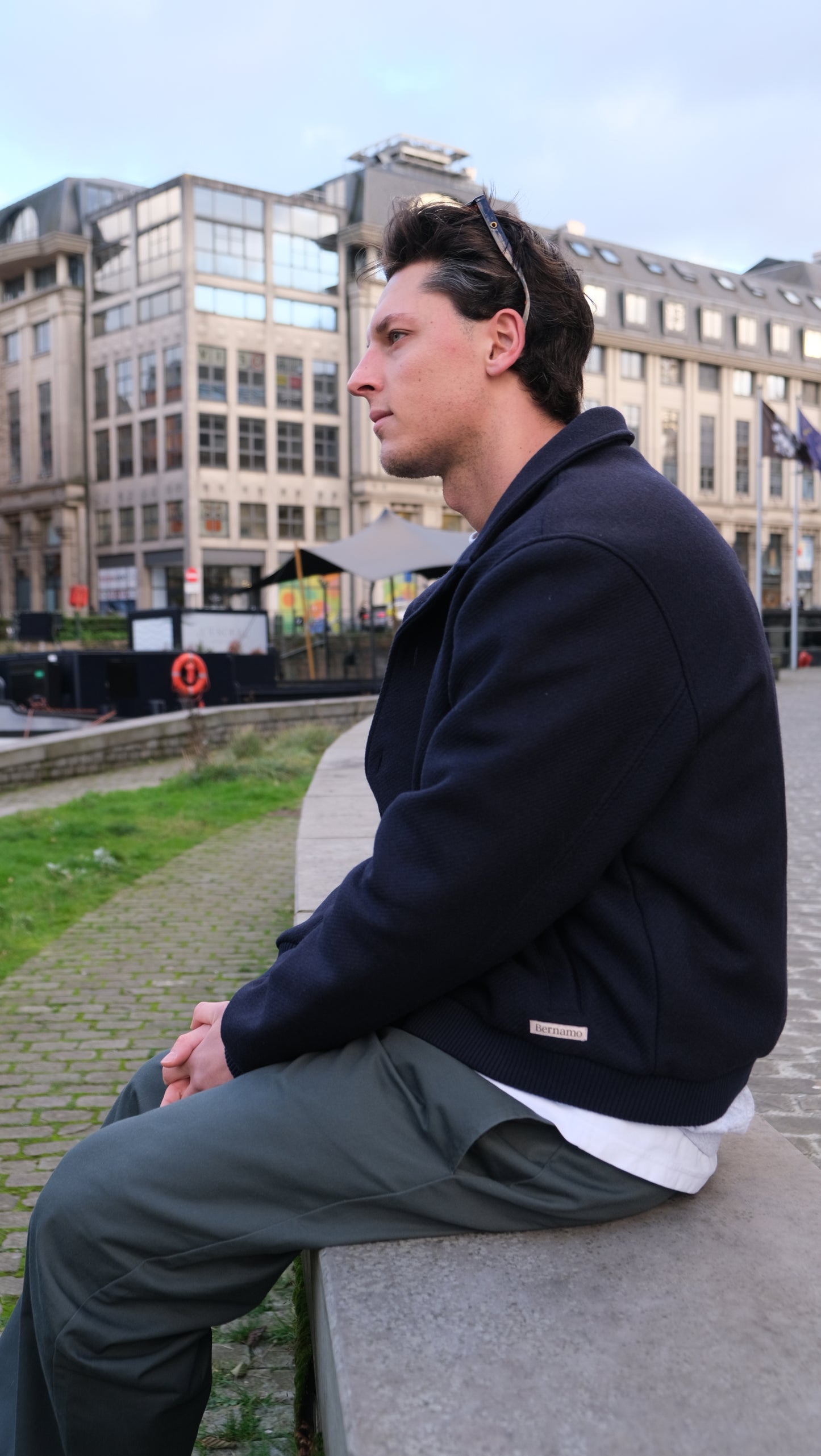 WOOL BOMBER JACKET NAVY